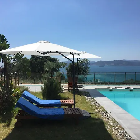 Vila Deniz Manzarali Mustakil Havuzlu Milas